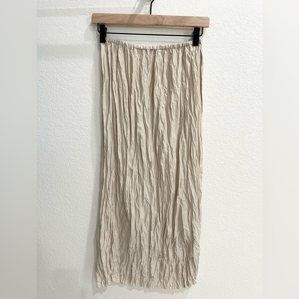 Toteme Crinkle midi skirt ivory
